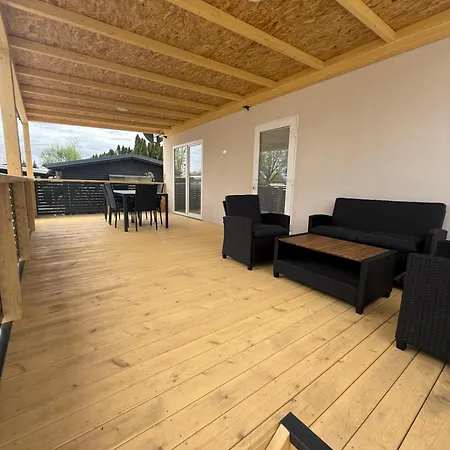 Pavel With 2 Thermal Riviera Tickets Semesterbostad *